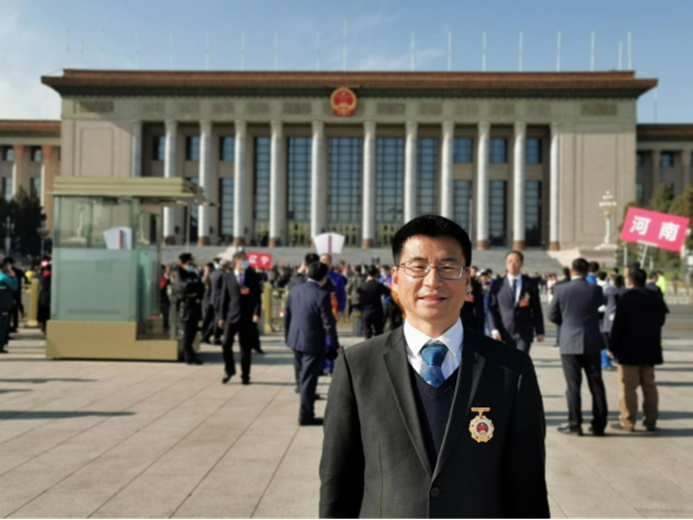 说明: //news.saibaorule.com/__local/C/BE/24/A4A9E2338E1D584767ACBFAC28D_4E0BE6A6_E18D0.png